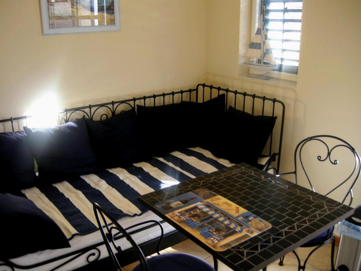 Adria Sun Apartments Βόντιτσε Εξωτερικό φωτογραφία