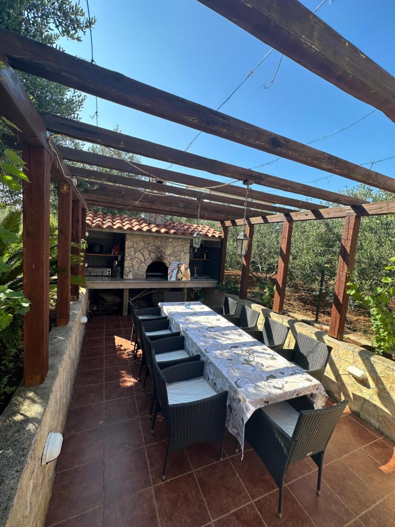 Adria Sun Apartments Βόντιτσε Εξωτερικό φωτογραφία